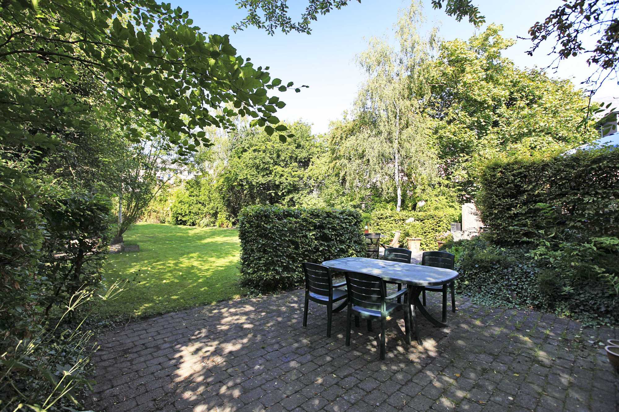 Kirkebro 10, 7150 Barrit