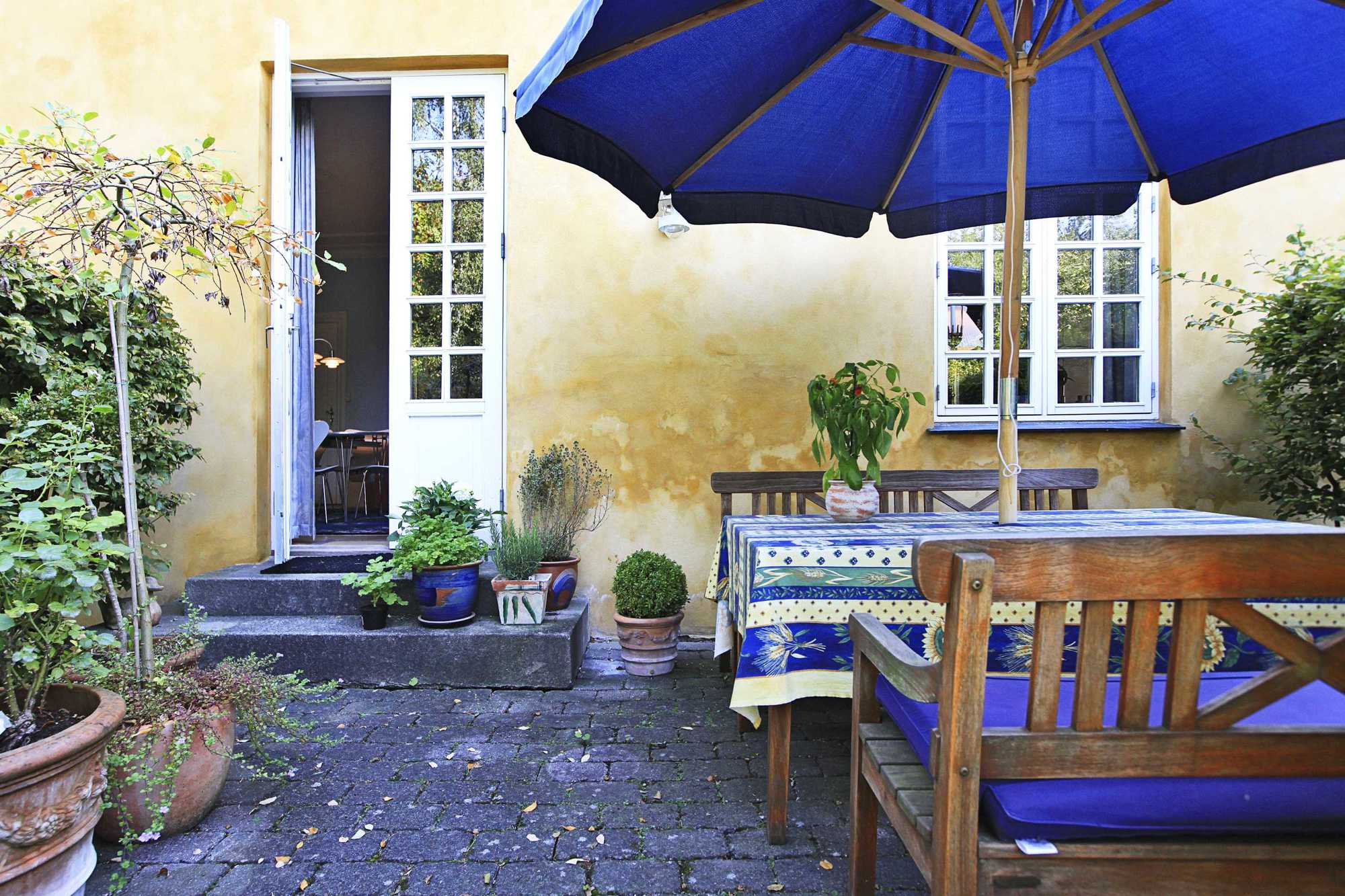 Kirkebro 10, 7150 Barrit