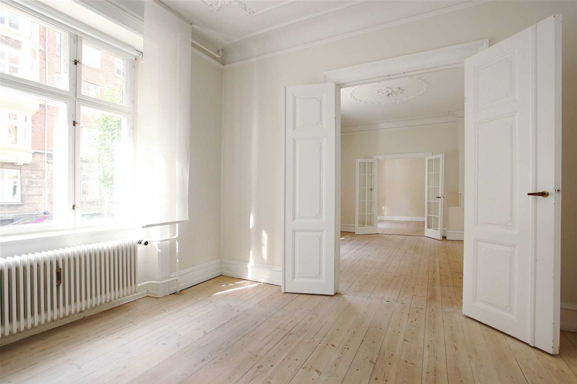 Frederik VI's Alle 2, st. tv., 2000 Frederiksberg