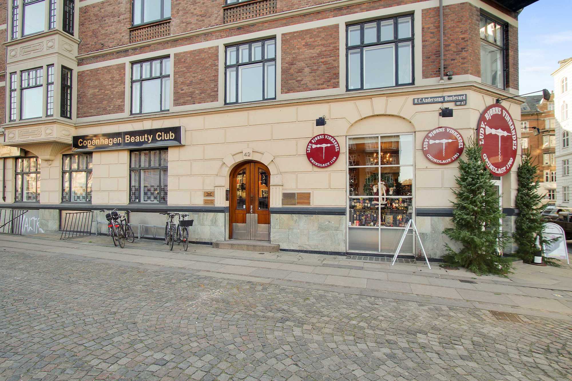 H. C. Andersens Boulevard 42, 2. th., 1553 København V