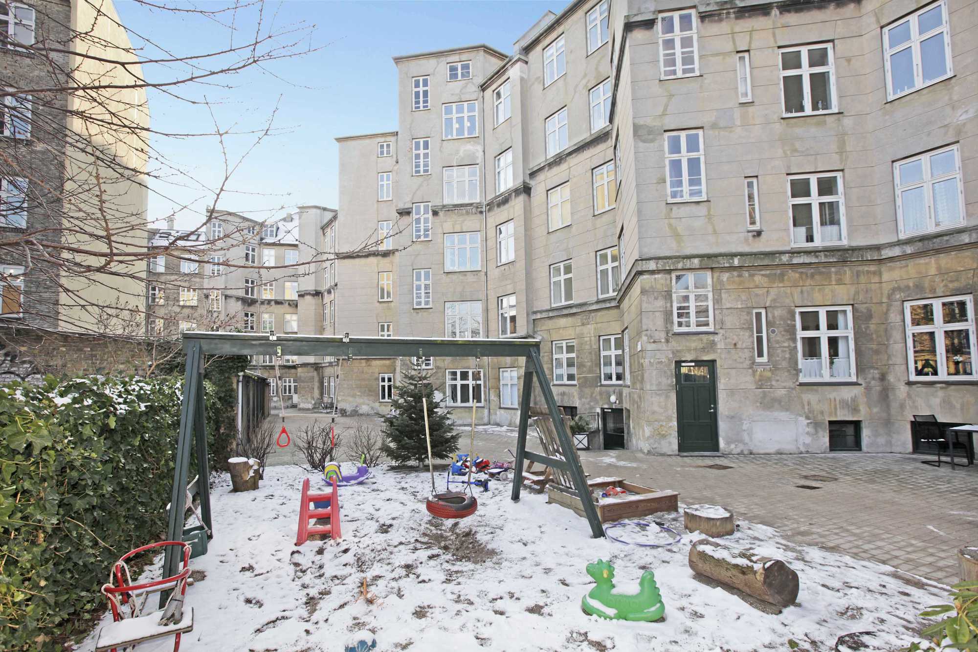 Solvej 2, 4. TH., 2000 Frederiksberg